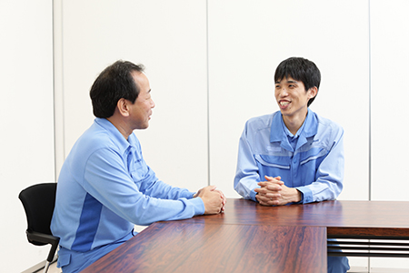社員インタビュー